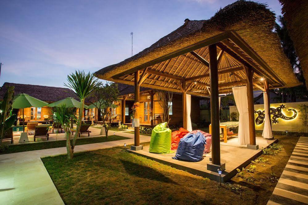 Gecko Villa & Bungalows Нуса-Лембонган Екстер'єр фото